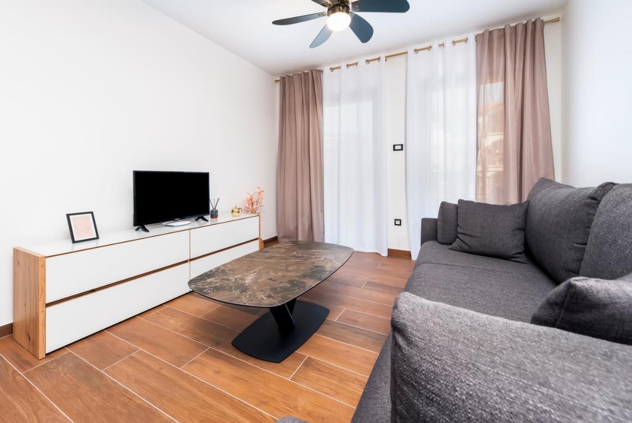 Apartments Sanja-New Renovated Rovinj Zewnętrze zdjęcie